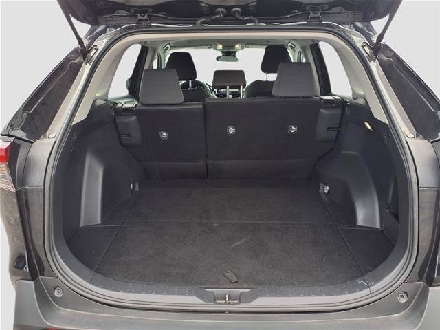 Used 2025 Toyota RAV4 XLE AWD/4WD image 20