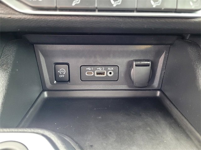 Used 2024 Nissan Sentra SV image 15