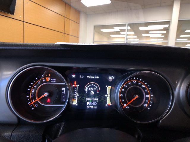 Used 2022 Jeep Wrangler Unlimited Sport AWD/4WD image 14