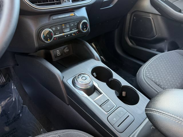 Certified 2024 Ford Escape Active AWD/4WD image 26