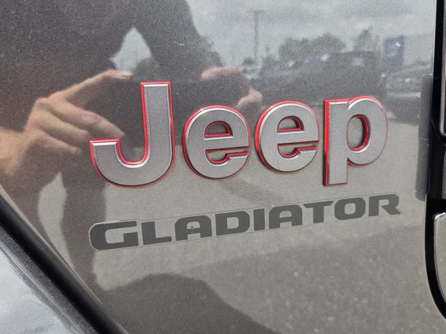 Used 2020 Jeep Gladiator Rubicon AWD/4WD image 13