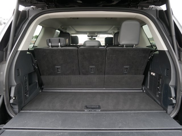 Certified 2025 Ford Expedition Active AWD/4WD image 10