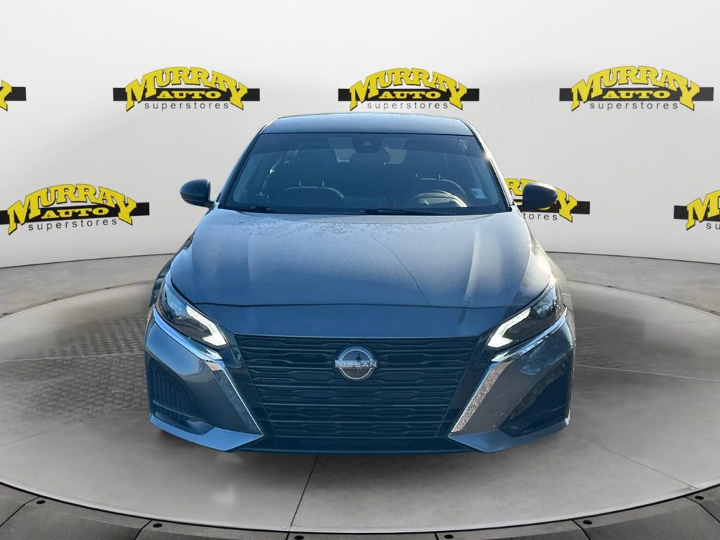 Used 2024 Nissan Altima 2.5 SV image 9