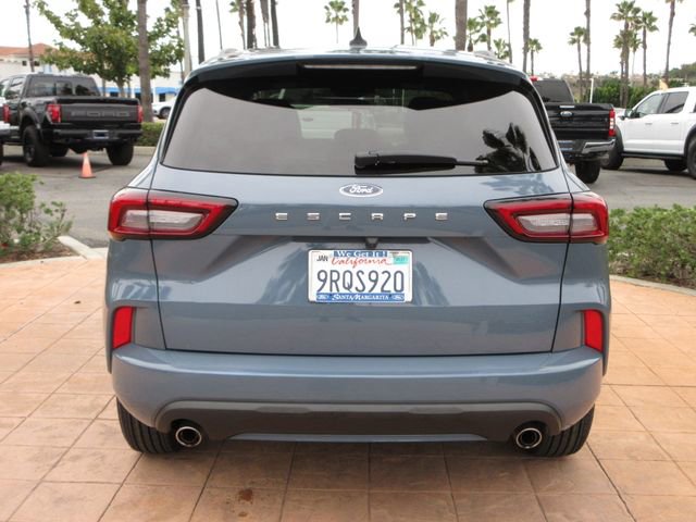 Certified 2024 Ford Escape ST-Line image 3