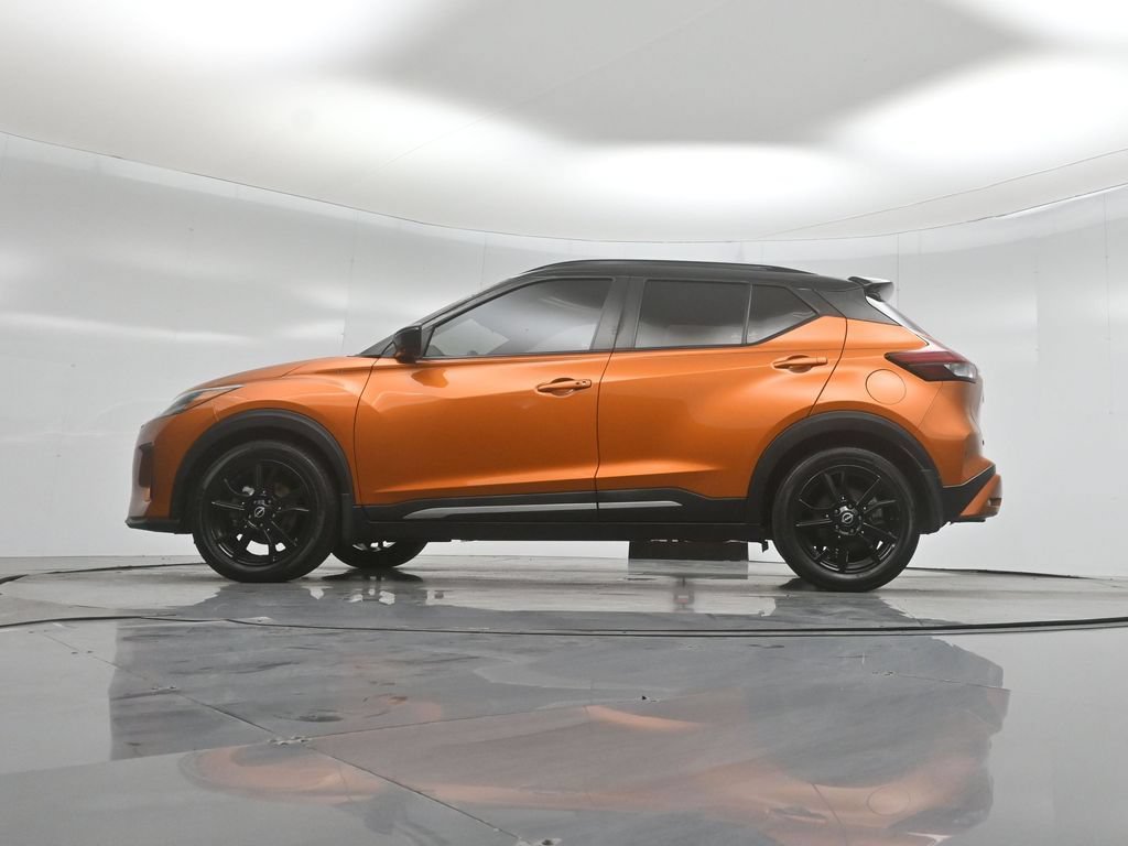 Used 2023 Nissan Kicks SR FWD image 51