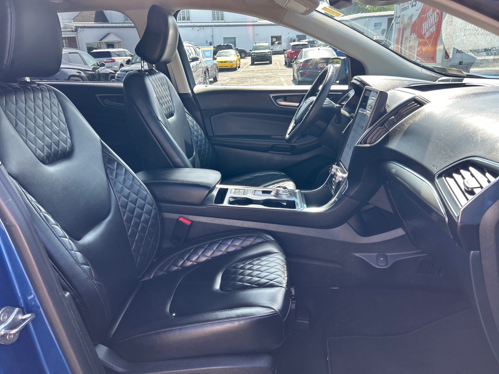Certified 2024 Ford Edge Titanium AWD/4WD image 17