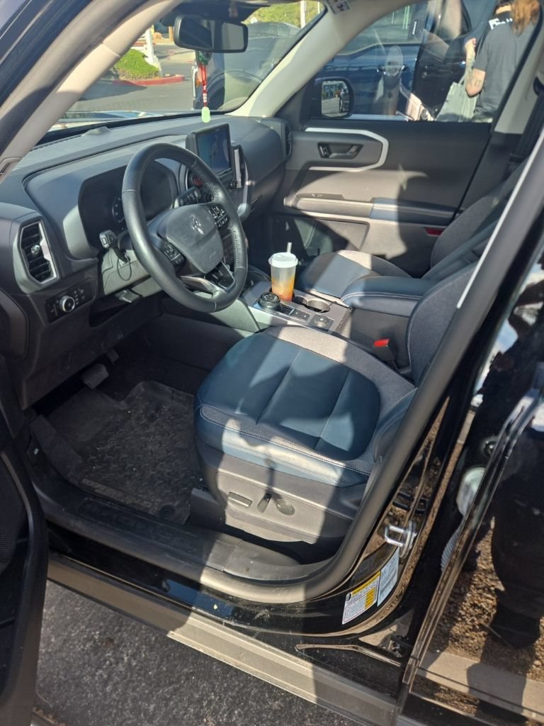 Certified 2023 Ford Bronco Sport Outer Banks AWD/4WD image 2