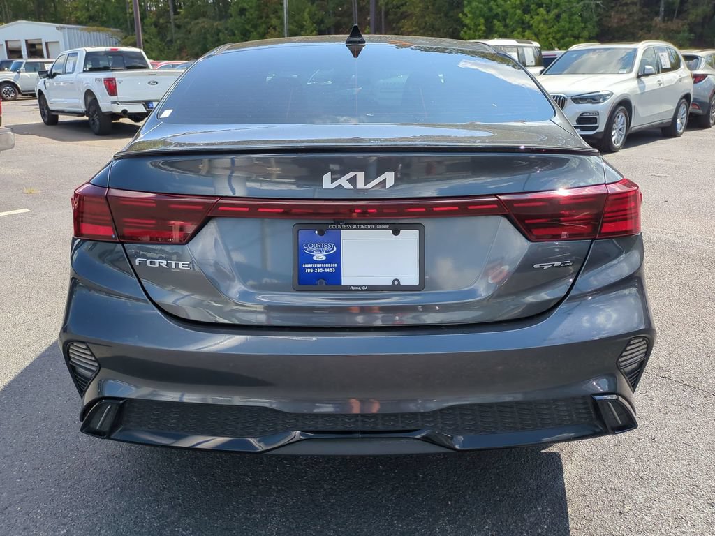 Used 2022 Kia Forte GT-Line w/ GT-Line Technology Package FWD image 6