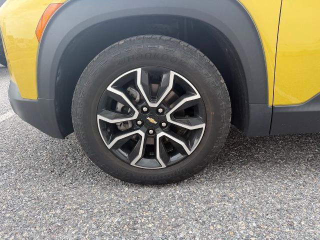Used 2023 Chevrolet TrailBlazer ACTIV w/ Sun and Liftgate Package FWD image 23