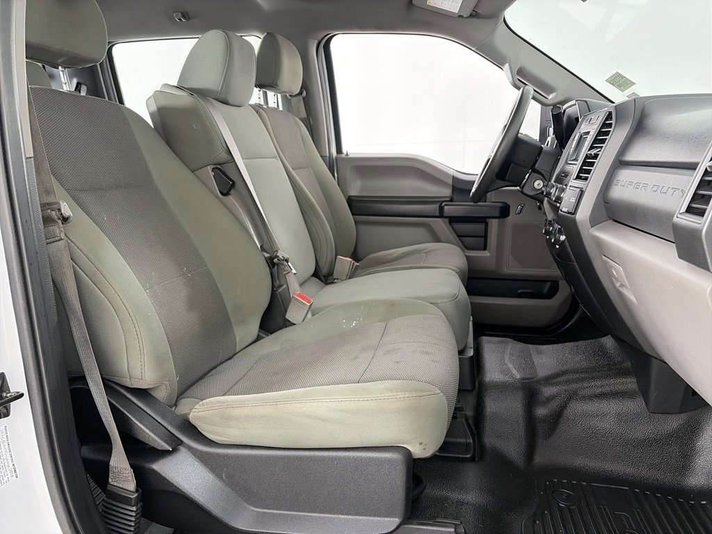 Certified 2019 Ford F450 XL w/ Power Equipment Group image 29