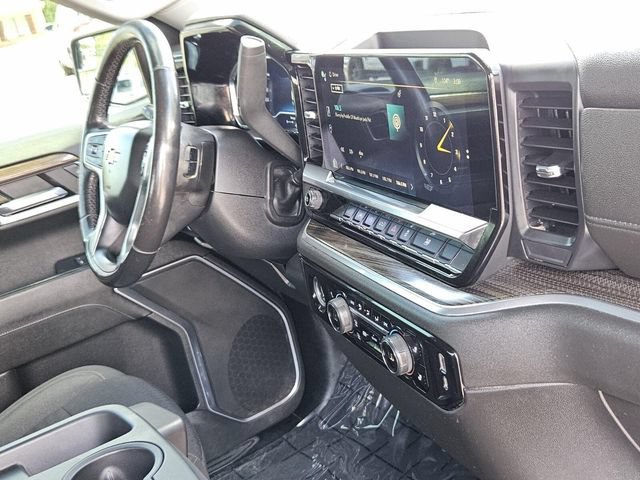 Used 2023 Chevrolet Silverado 1500 LT AWD/4WD image 13