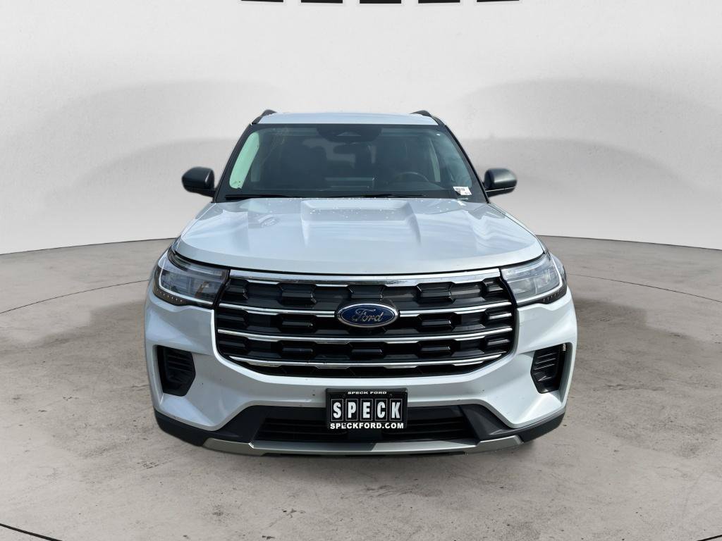 Certified 2026 Ford Explorer Active AWD/4WD image 8