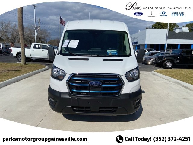 Certified 2022 Ford E-Transit Base image 9