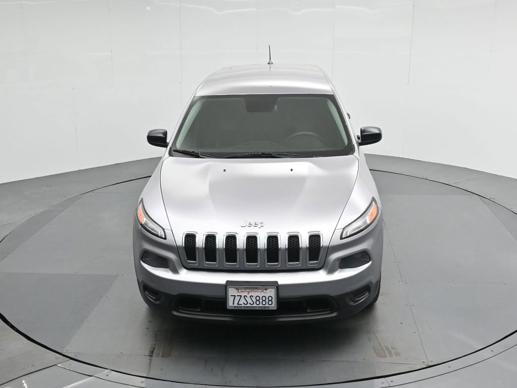 Used 2017 Jeep Cherokee Sport image 29