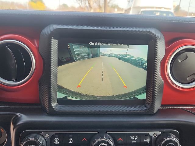 Used 2022 Jeep Wrangler Unlimited Rubicon w/ Cold Weather Group AWD/4WD image 20