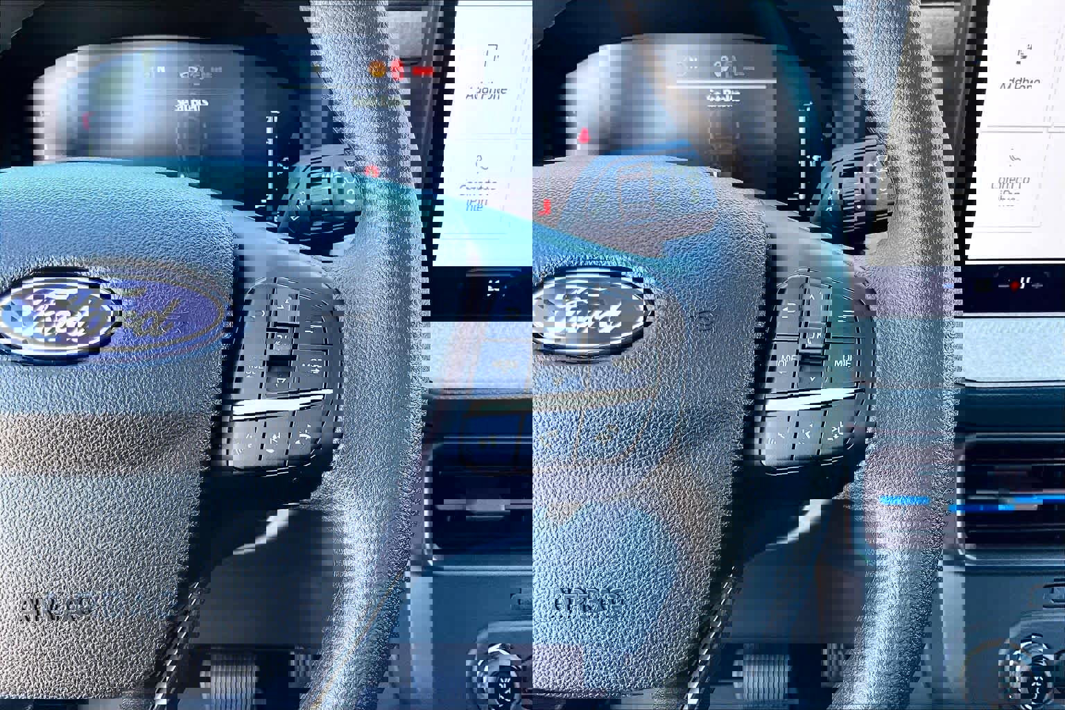 Certified 2025 Ford Maverick XLT image 25