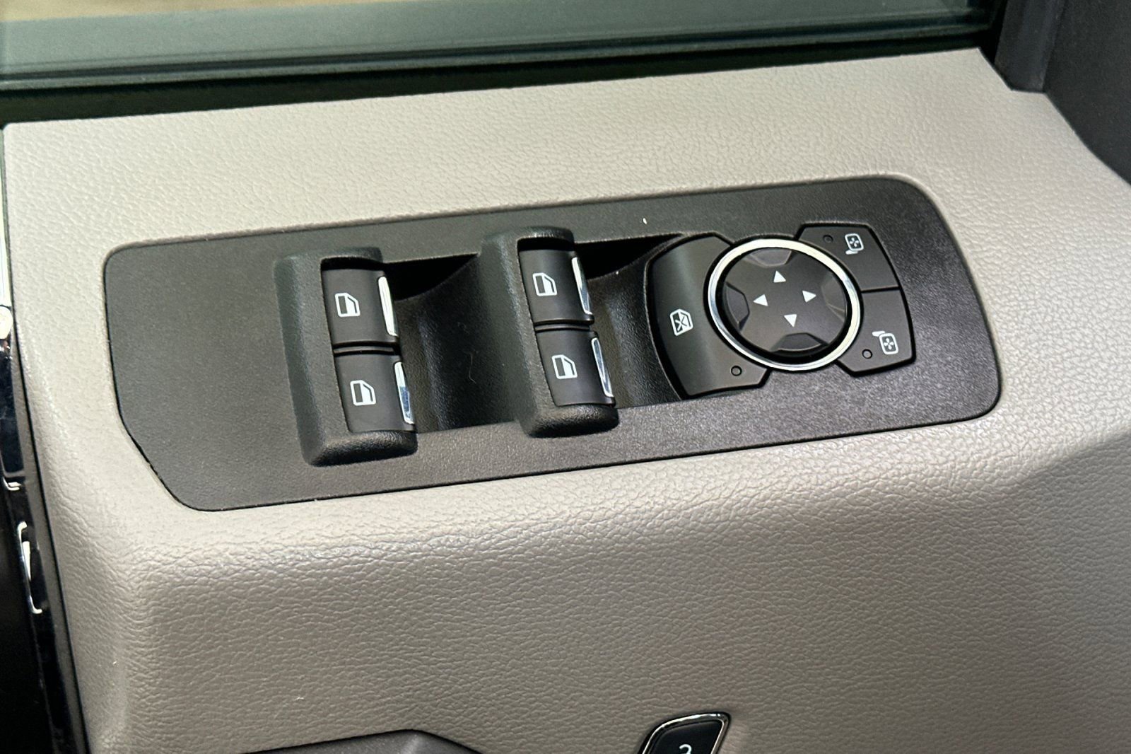 Certified 2017 Ford F150 XLT w/ Equipment Group 302A Luxury image 11