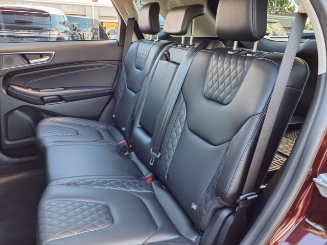 Certified 2024 Ford Edge Titanium w/ Class II Trailer Tow Package AWD/4WD image 7