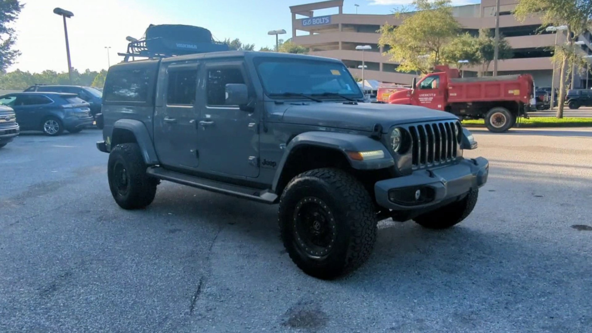 Used 2022 Jeep Gladiator Overland AWD/4WD image 2