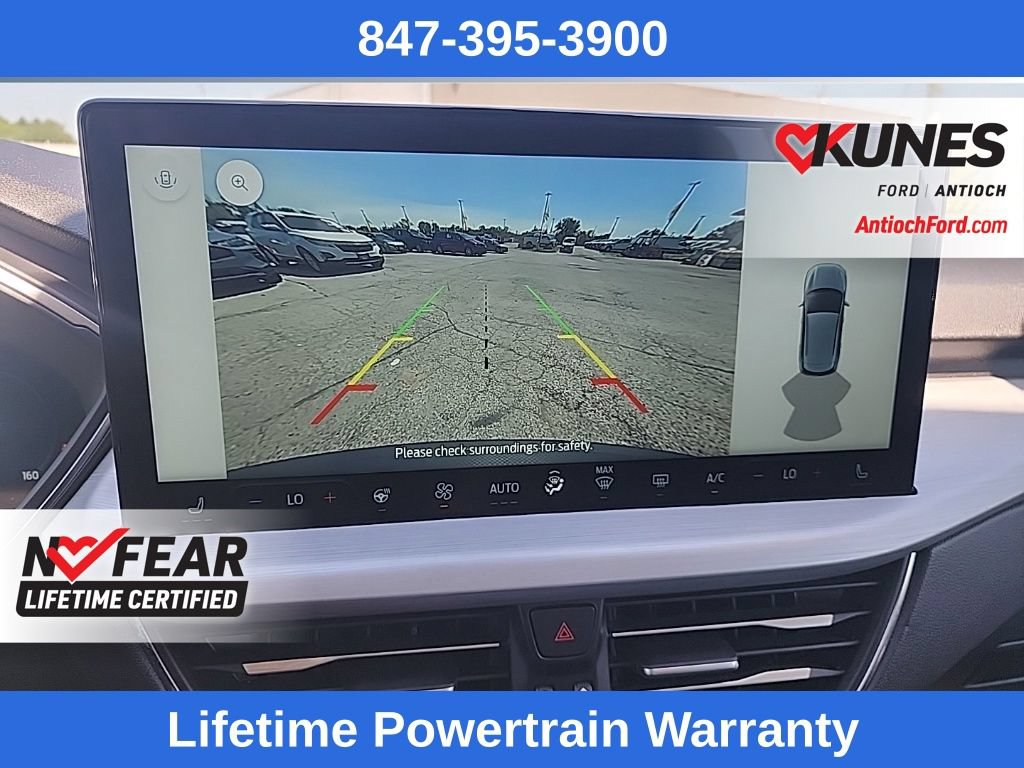 Certified 2025 Ford Escape Platinum AWD/4WD image 15