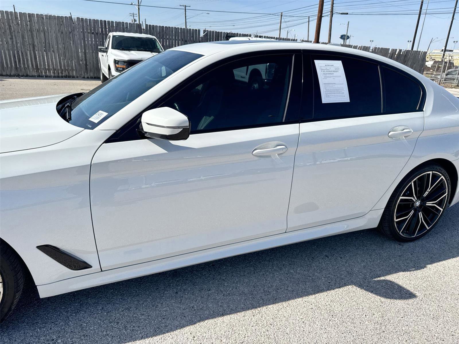 Used 2021 BMW 530i w/ M Sport Package image 30