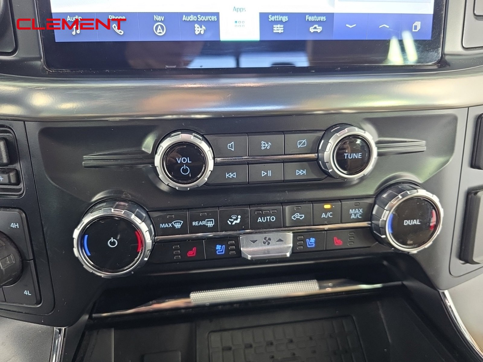 Certified 2023 Ford F150 Lariat w/ Equipment Group 502A High image 18