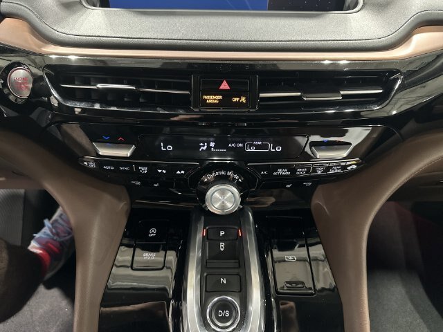 Used 2023 Acura MDX w/ Technology Package FWD image 21
