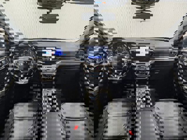 Certified 2023 Ford Explorer XLT w/ Equipment Group 202A image 7