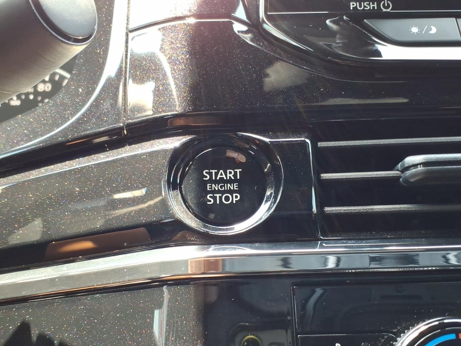 Used 2025 Nissan Pathfinder Rock Creek AWD/4WD image 26