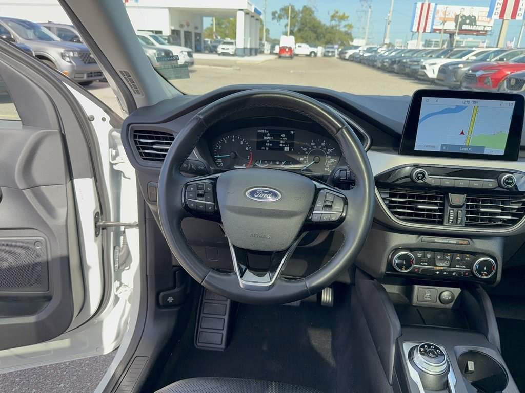 Certified 2022 Ford Escape SEL image 31