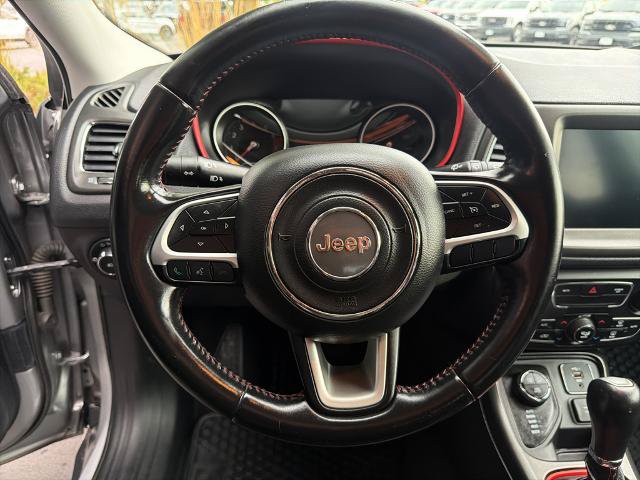Used 2020 Jeep Compass Trailhawk AWD/4WD image 20