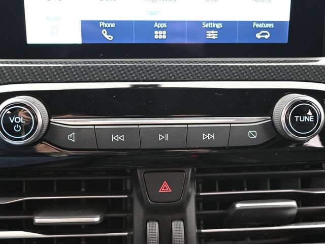 Certified 2025 Ford Escape ST-Line Select AWD/4WD image 20