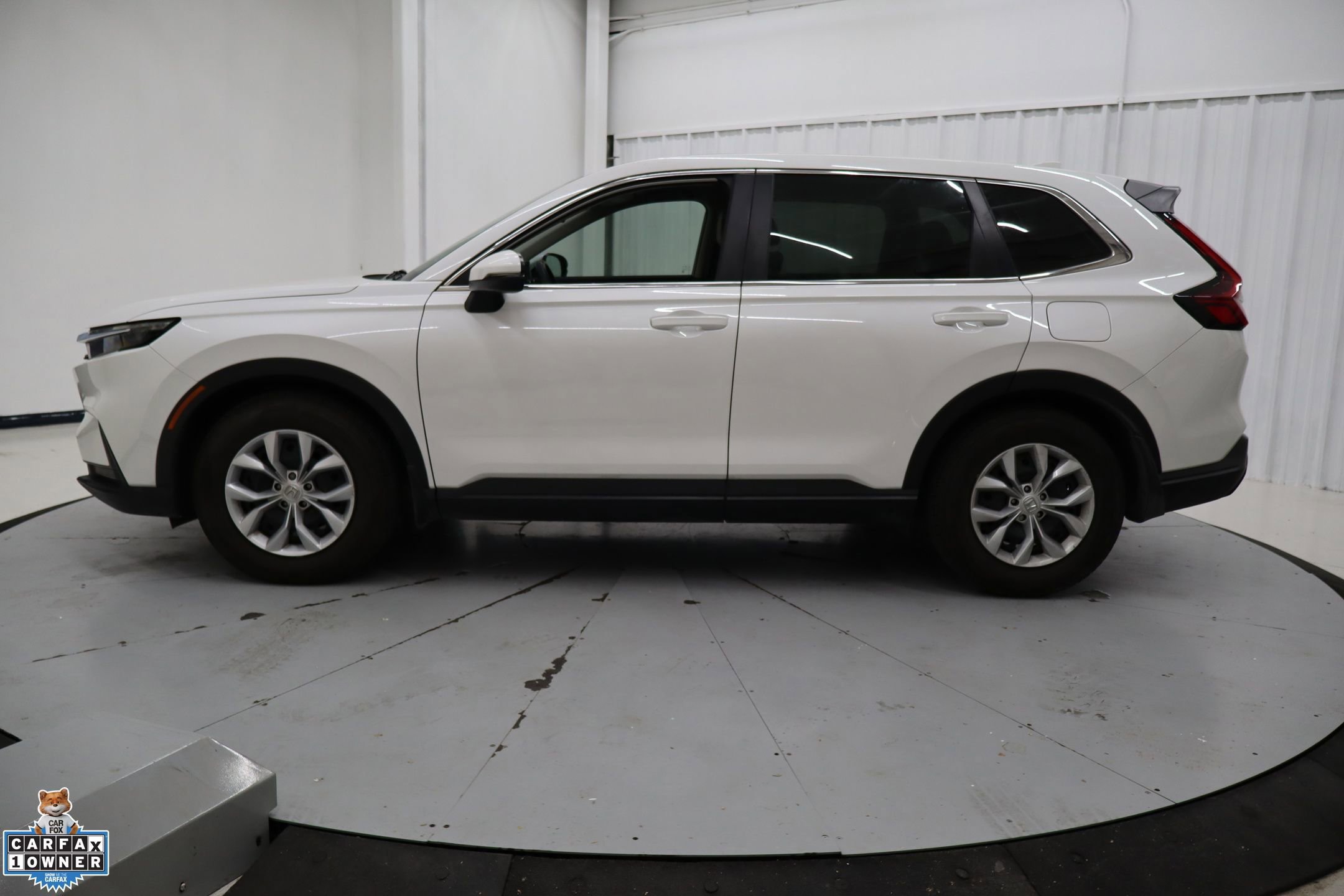 Used 2024 Honda CR-V LX image 4