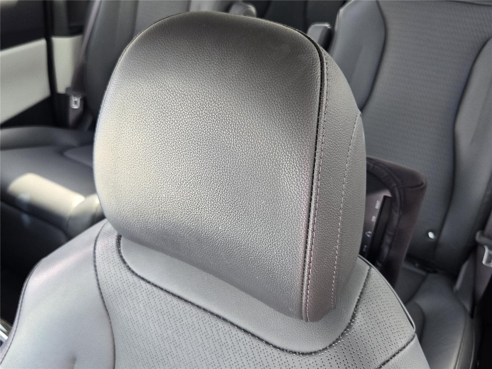 Used 2022 Kia Carnival SX Prestige FWD image 22