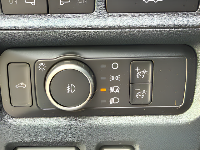 Certified 2021 Ford F150 Lariat AWD/4WD image 14