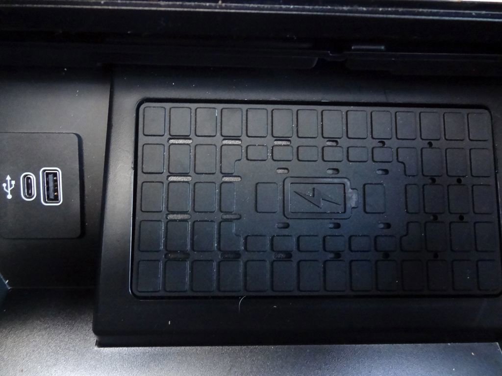 Certified 2025 Ford F150 King Ranch w/ FX4 Off-Road Package image 46