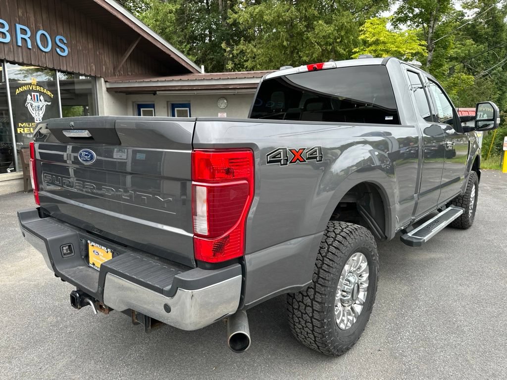 Certified 2022 Ford F350 XLT w/ XLT Premium Package AWD/4WD image 5