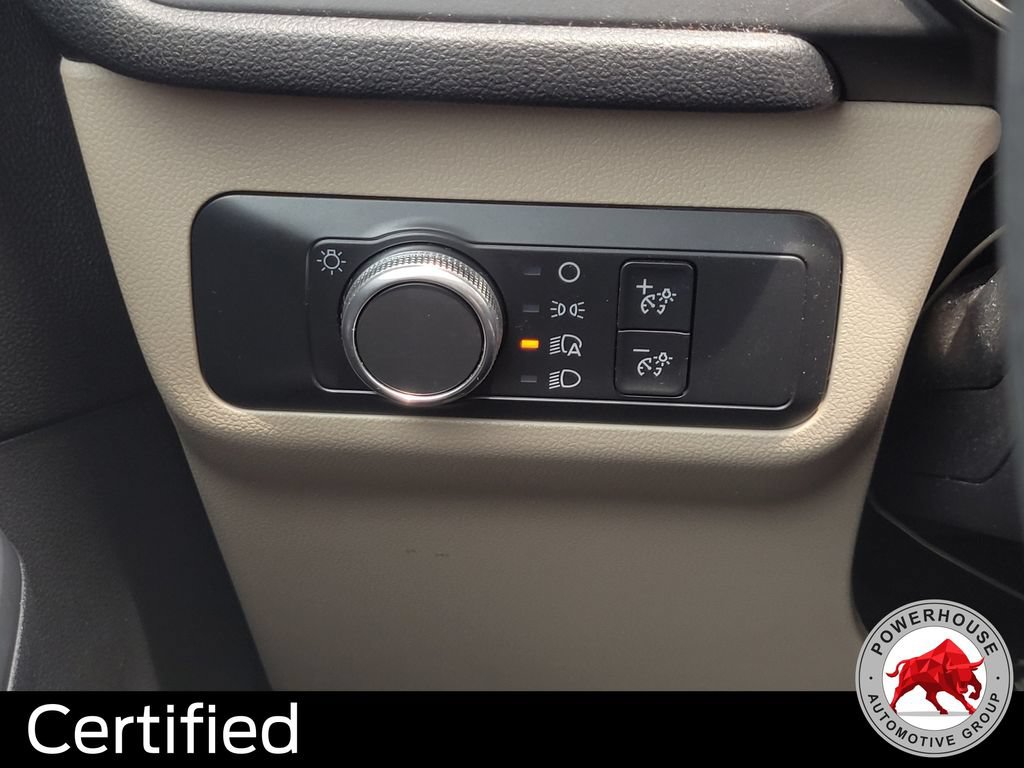 Certified 2020 Ford Escape SE FWD image 28