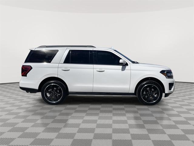 Certified 2022 Ford Expedition Limited image 6