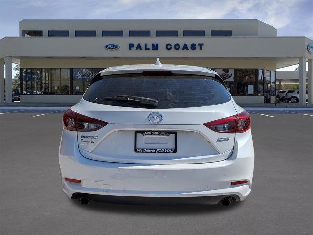 Used 2018 MAZDA MAZDA3 Grand Touring image 4