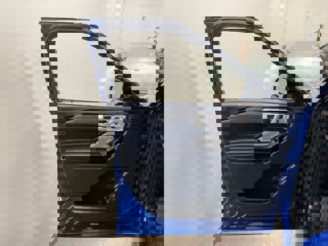 Certified 2023 Ford Explorer ST w/ Equipment Group 401A image 15