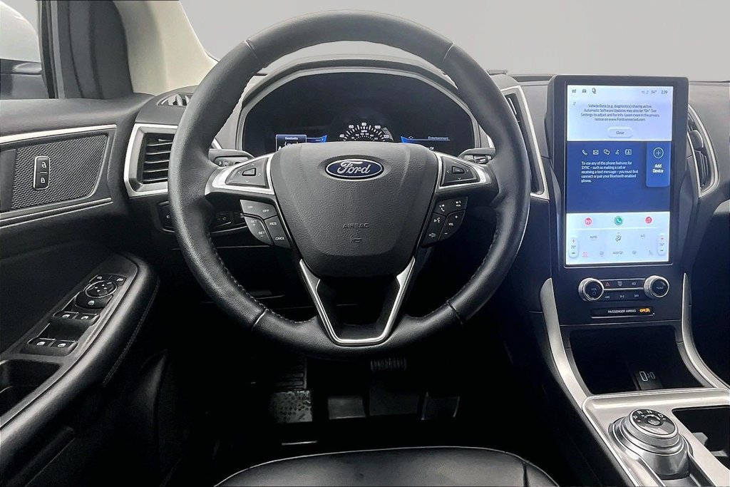 Certified 2024 Ford Edge SEL w/ Convenience Package AWD/4WD image 5