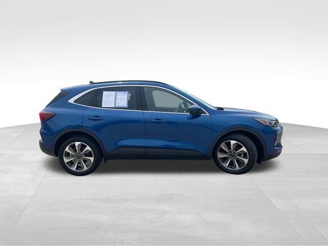 Certified 2023 Ford Escape Platinum FWD image 7