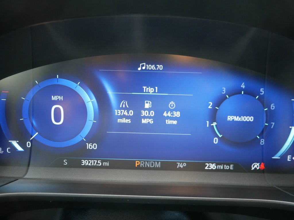 Certified 2020 Ford Escape Titanium AWD/4WD image 20