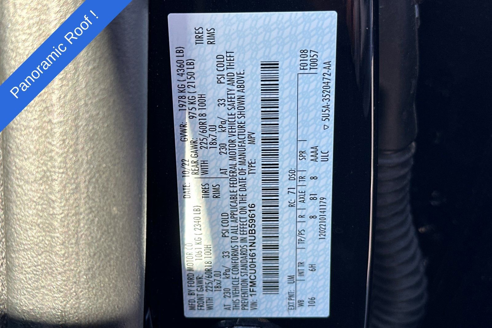 Certified 2022 Ford Escape SEL image 30