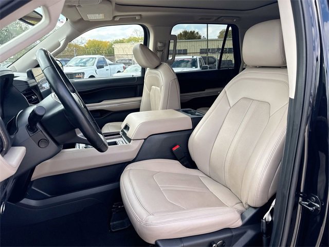 Certified 2024 Ford Expedition Limited image 18
