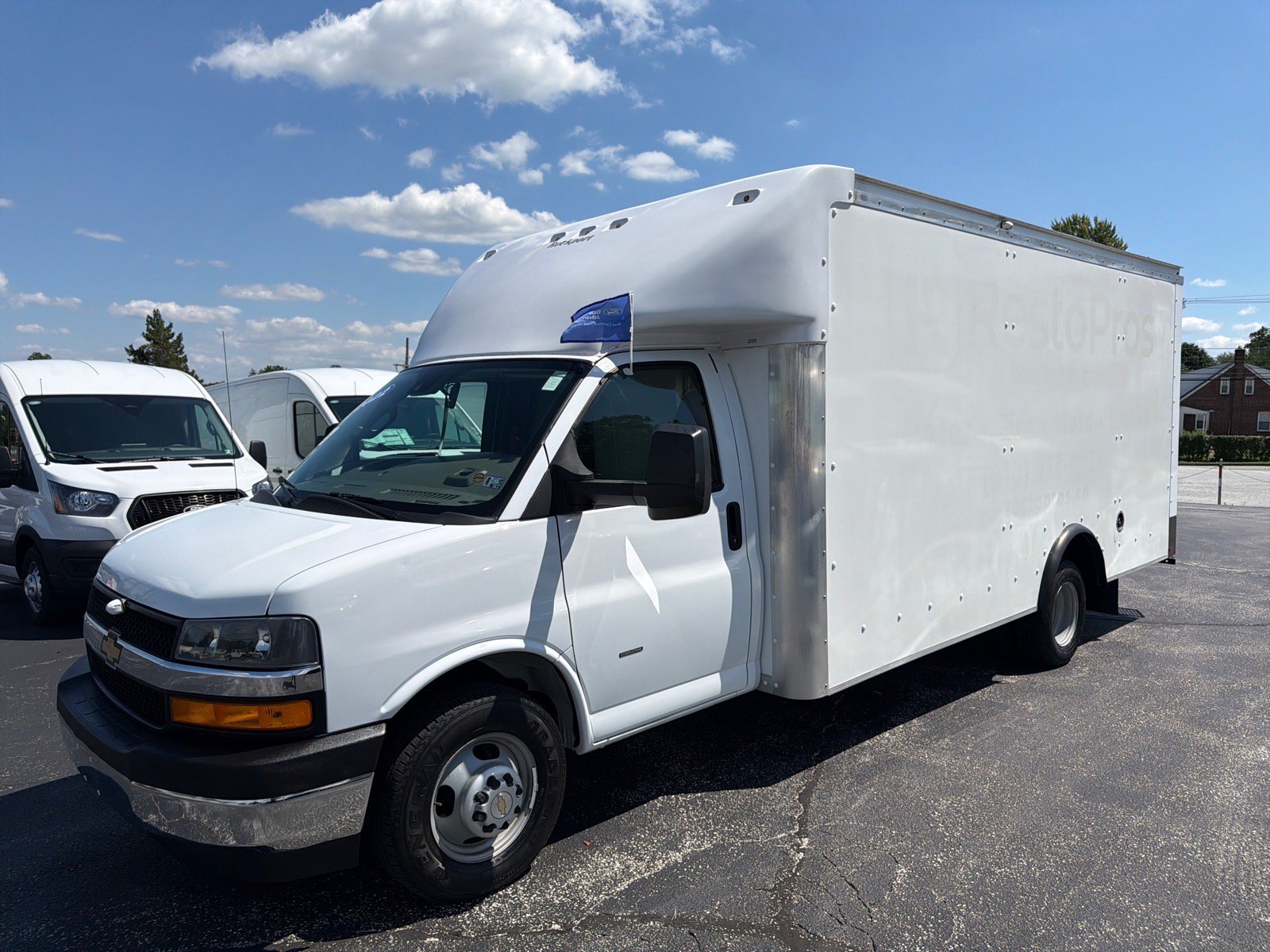 Used 2022 Chevrolet Express 3500 w/ Power Convenience Package RWD image 22