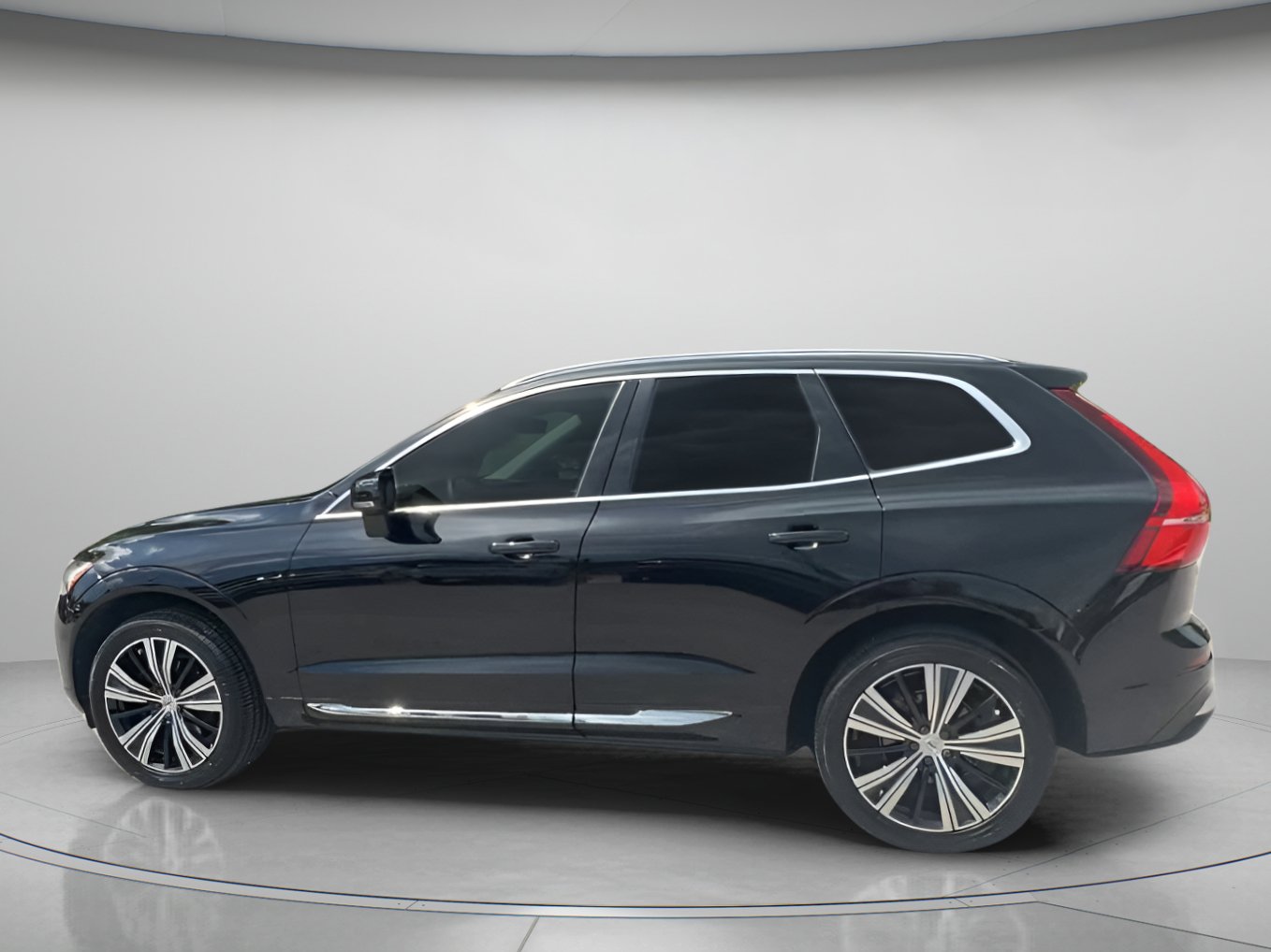 Used 2022 Volvo XC60 B5 Inscription w/ Protection Package Premier FWD image 20