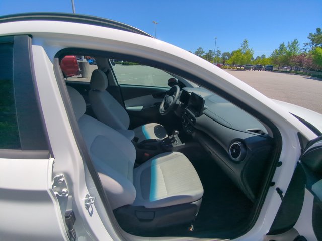 Used 2023 Hyundai Kona SEL w/ Cargo Package AWD/4WD image 34
