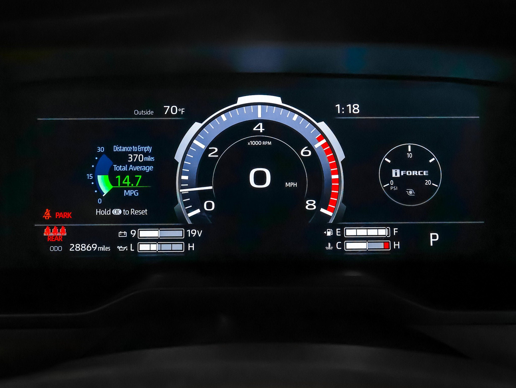 Used 2024 Toyota Tundra Limited AWD/4WD image 29
